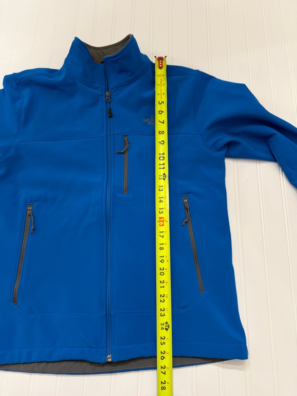 The North Face Men’s Electric Blue Lightweight Jacket Size S - Picture 5 of 11